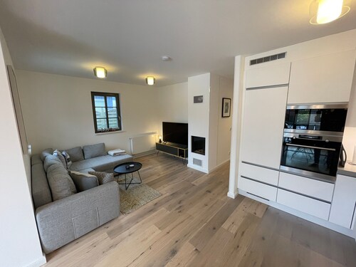 Apartment 'Kleine Mügge' with Private Terrace, Private Garden and Wi-Fi