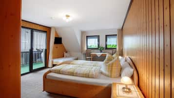 1 bedroom, free WiFi, bed sheets