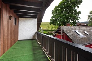 Property grounds - Room 'Doppelzimmer 3' with Mountain View, Balcony and Wi-Fi (Todtnau)