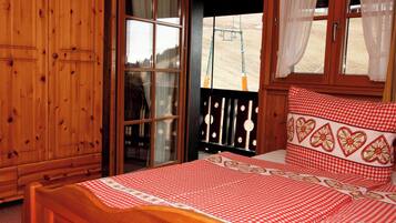 2 chambres, Wi-Fi gratuit, draps fournis