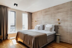 2 habitaciones, tabla de planchar con plancha y wifi gratis 