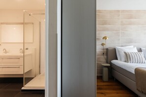 1 bedroom, iron/ironing board, free WiFi