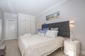 1 bedroom, iron/ironing board, free WiFi