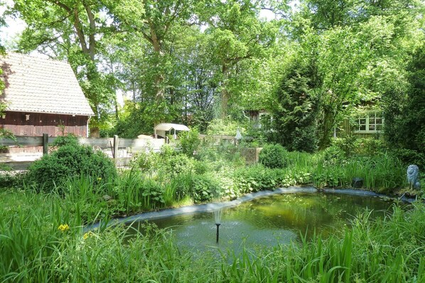 Deluxe Apartment, 2 Bedrooms | Garden