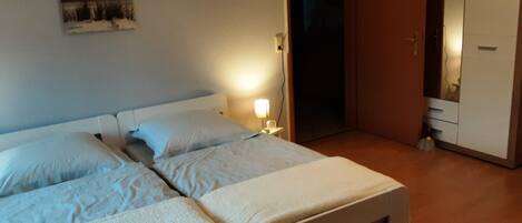 6 habitaciones y muebles diferentes