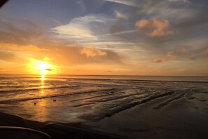 Beach - Holiday apartment with 2 bedrooms (Sylt\/Tinnum)