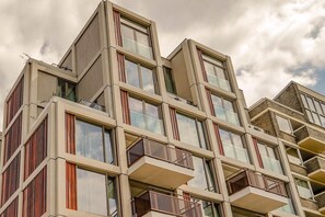 Exterior - Sustainable Stay with Terrace (Den Haag)