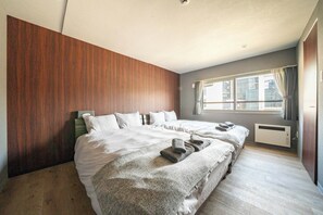 2 slaapkamers, een strijkplank/strijkijzer, gratis wifi