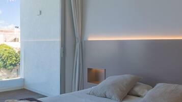 4 Schlafzimmer, Bügeleisen/Bügelbrett, kostenloses WLAN