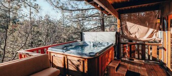 Moonridge Mountain Retreat