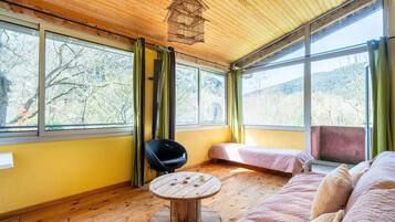 3 多间卧室、免费 WiFi