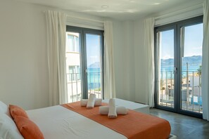 6 chambres, fer et planche à repasser, accès Internet