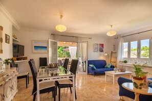 Dining - Can Content Villa with Pool & Garden (Playa de Muro)