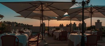 Apartment in Roma by Marco Simone Golf