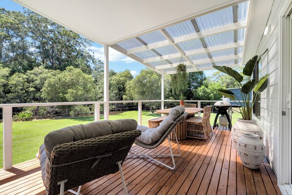 Outdoor dining