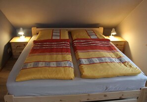 2 bedrooms, Internet