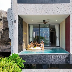 Deluxe Suite Private Pool | Teras/patio