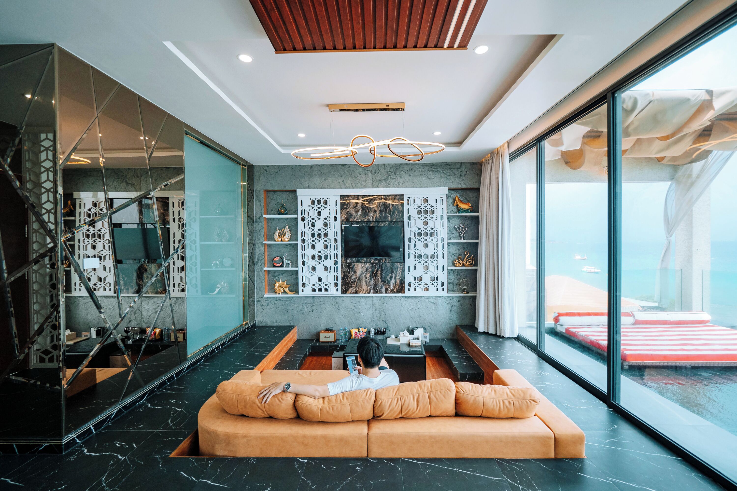 Grand Ocean View | 房內夾萬、獨特設計、免費 Wi-Fi