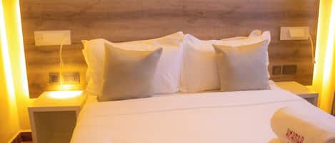 Deluxe Double Room | 1 bedroom, Frette Italian sheets, premium bedding, down comforters