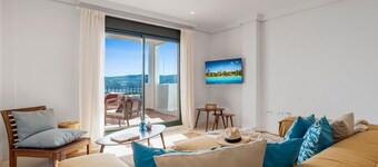 Panoramic Flat in Casares M56