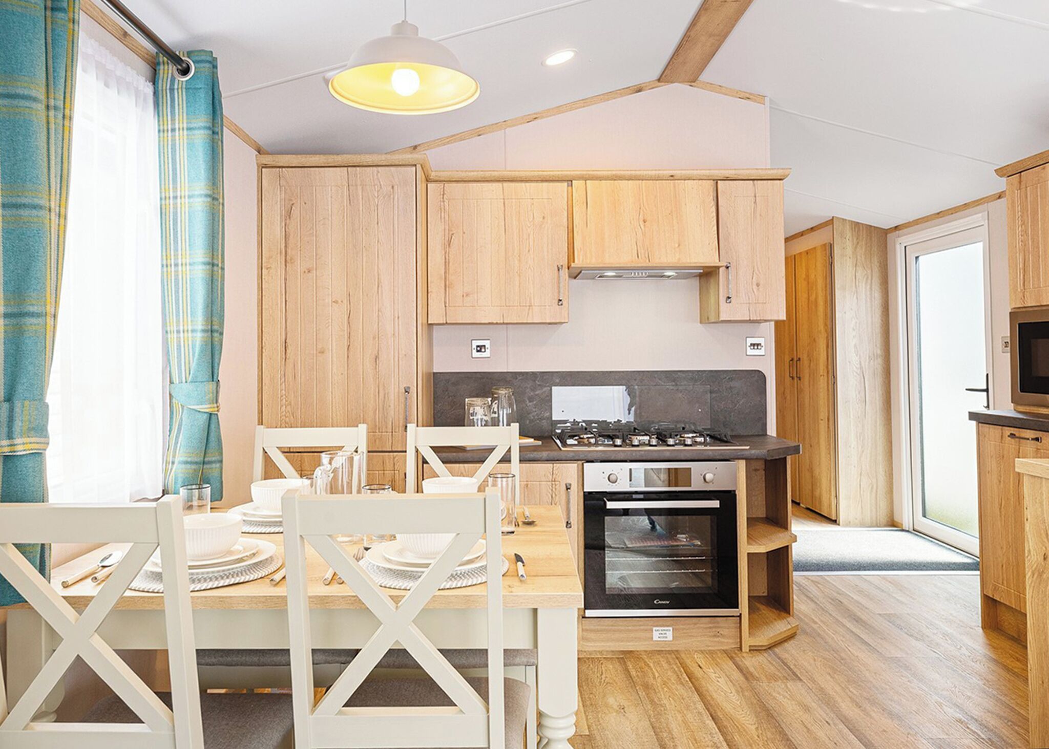 Fridge, oven, stovetop, toaster