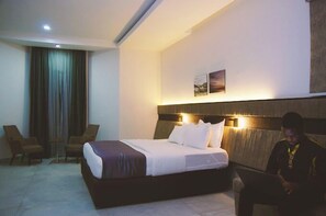 Economy Room, Balcony, City View