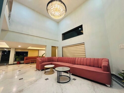 HOTEL THE GRAND AGASTYA