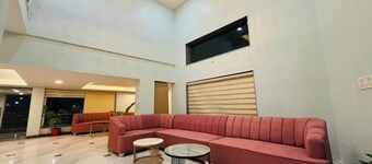 HOTEL THE GRAND AGASTYA