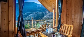Shalai Resort & Cottages