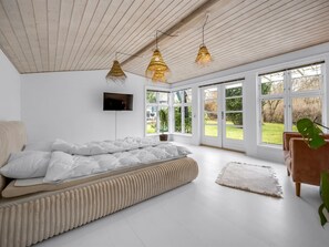 3 bedrooms, internet