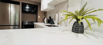 Cozy and sparkling 2 Bedroom Suite