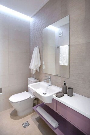 Villa | 6 soverom, skrivebord og lydisolert