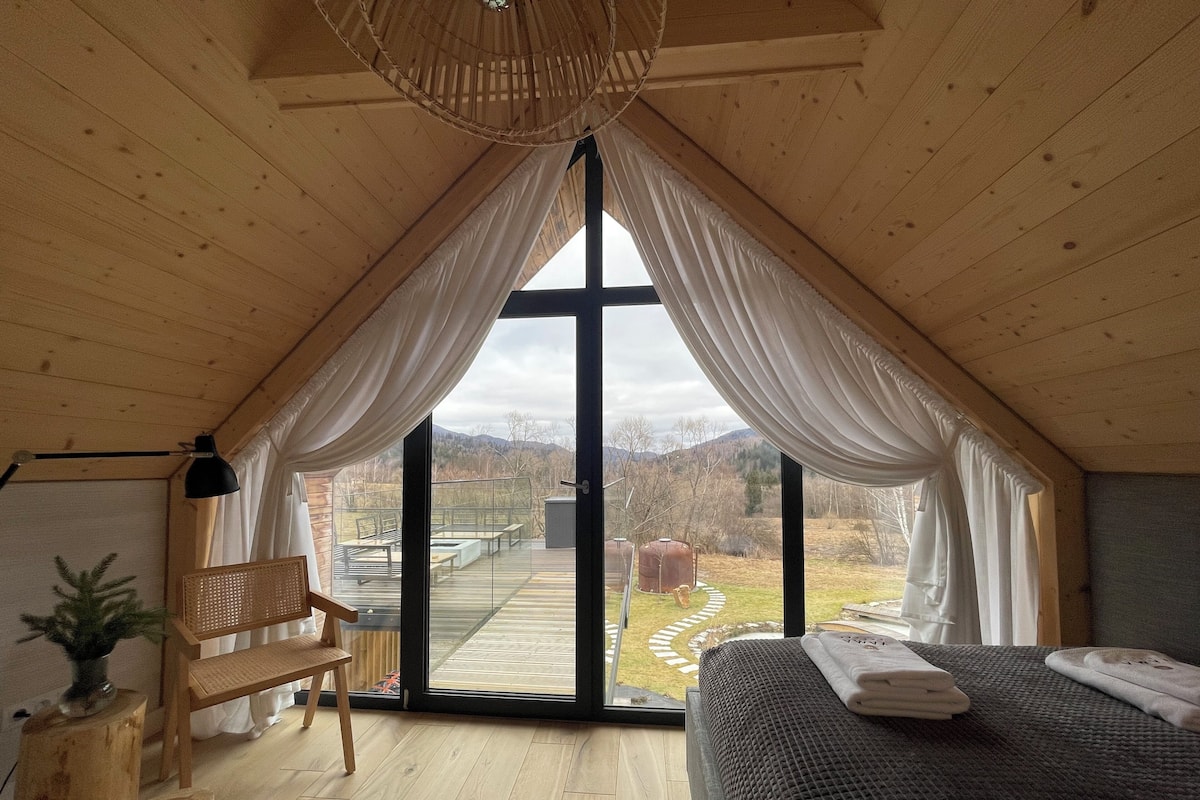 Chalet, 2 Bedrooms, Mountain View