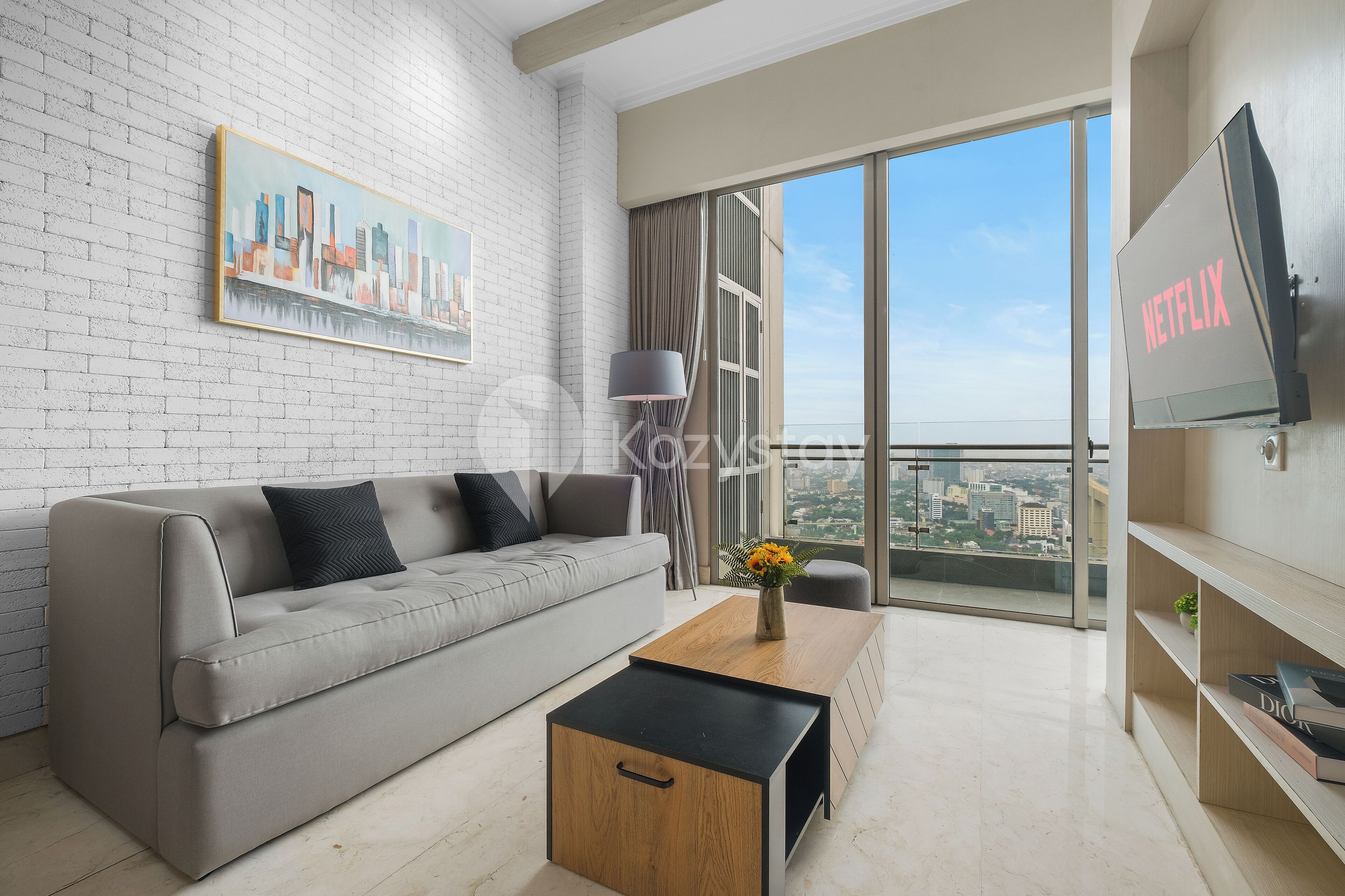 Télévision à écran plat