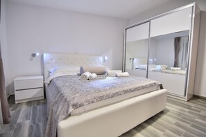5 camere