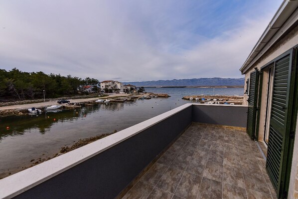 Property grounds - Villa Sana (Vir)