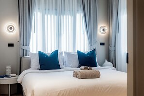 5 bedrooms, iron/ironing board, WiFi, bed sheets - Villa TPSV 140 Modern Luxury 5 BR with Private Pool in Patong, Phuket (PHUKET)