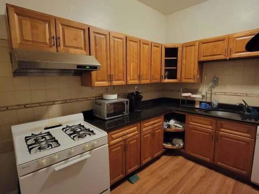 Geladeira, micro-ondas, fogão, lava-louças