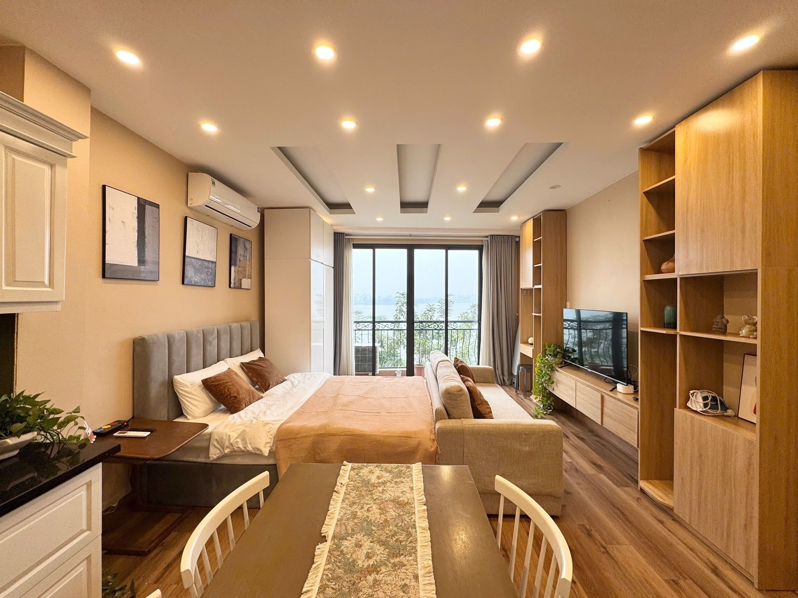 Apartment, Lake View, Lakeside | Living area