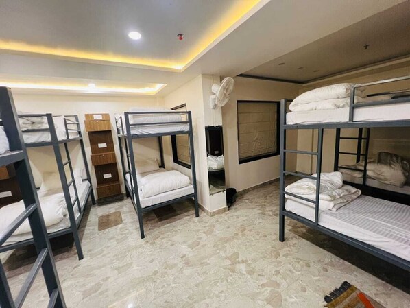 Comfort Shared Dormitory, Mixed Dorm | Free WiFi, bed sheets