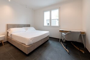 2 bedrooms, in-room safe, iron/ironing board, travel crib