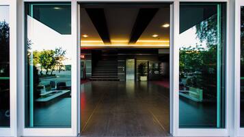 Majoituspaikan sisäänkäynti