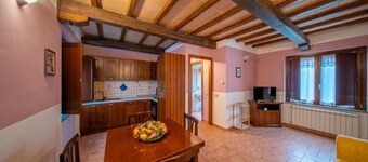 Agriturismo L'Elce: Deluxe Apartment