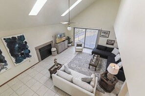 Smart TV - Stay by the Shore! Beachside with Parking (Point Pleasant Beach)