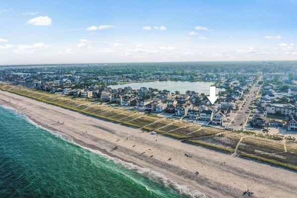 On the beach - Stay by the Shore! Beachside with Parking (Point Pleasant Beach)