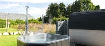 Villa Heidetraum, 20 guests, sauna, pool