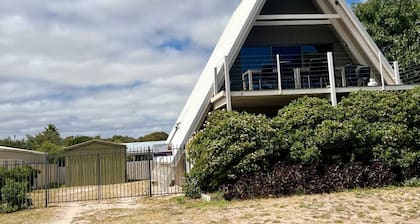 The Summer House - Pet friendly outside