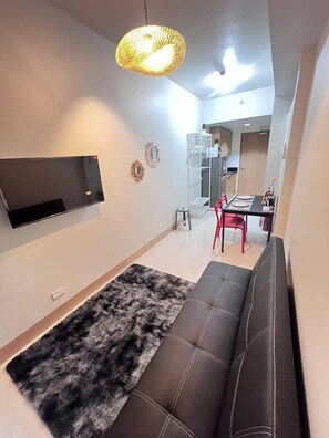 Living area - Shore 3 T2 10thflr w Balcony Pool View (Pasay)