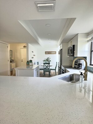 Fridge, microwave, dishwasher, coffee/tea maker - This is a newly renovated two bed / two bath condominium. (Sarasota)