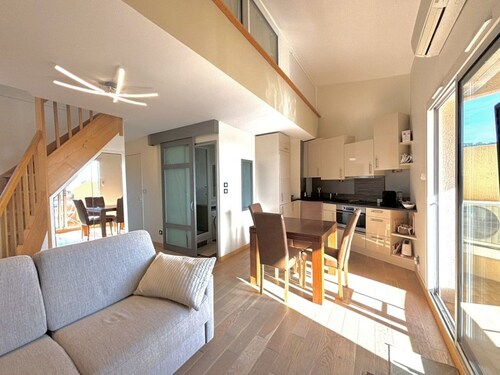 Modern 2-room apartment with balcony and parking in La Londe-les-Maures